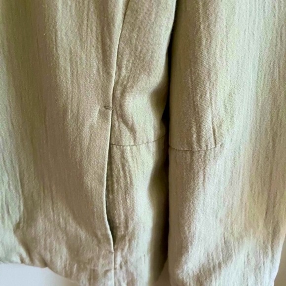 Vince light green gauze-like blazer/jacket sz 8 - Picture 9 of 12